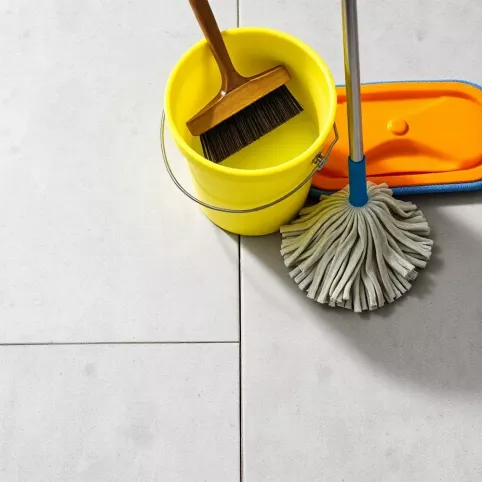 Jak Wyczyścić Posadzkę Betonową